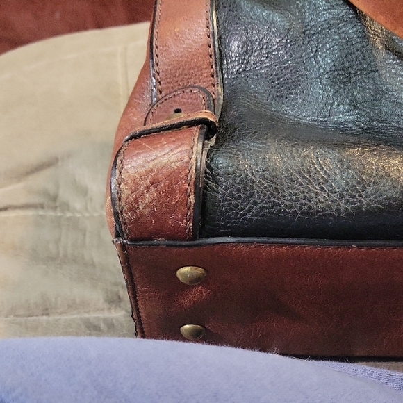 Fossil Two-Tone Leather Satchel - Picture 4 of 10